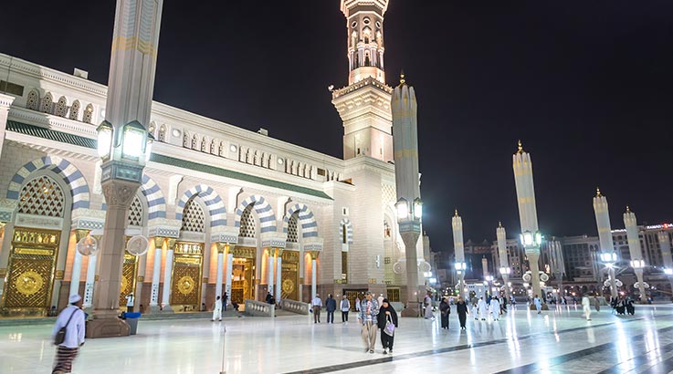 14 Nights 4 Star October Umrah Package 